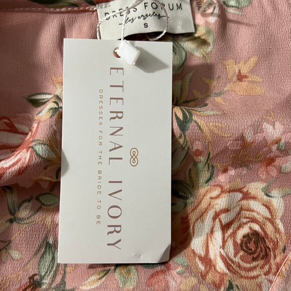 Dress Forum Los Angeles Pink Floral Faux Wrap Dress Size Small NEW - Picture 9 of 10